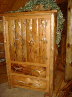 Noonan Armoire